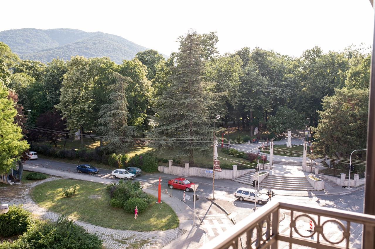 Central Park Lux Arandelovac Zewnętrze zdjęcie